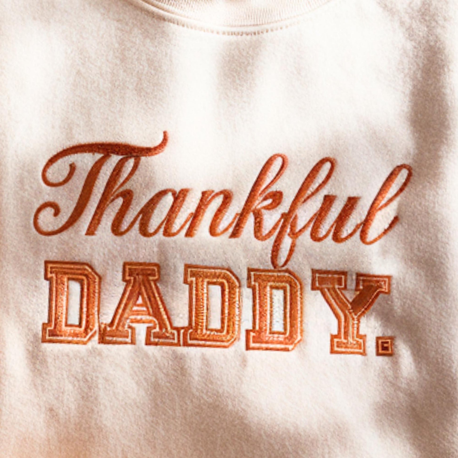 Thankful Mama Daddy Embroidered Sweatshirt, Thanksgiving Fall Pullover, Matching Family Outfit, Cozy Autumn Sweater