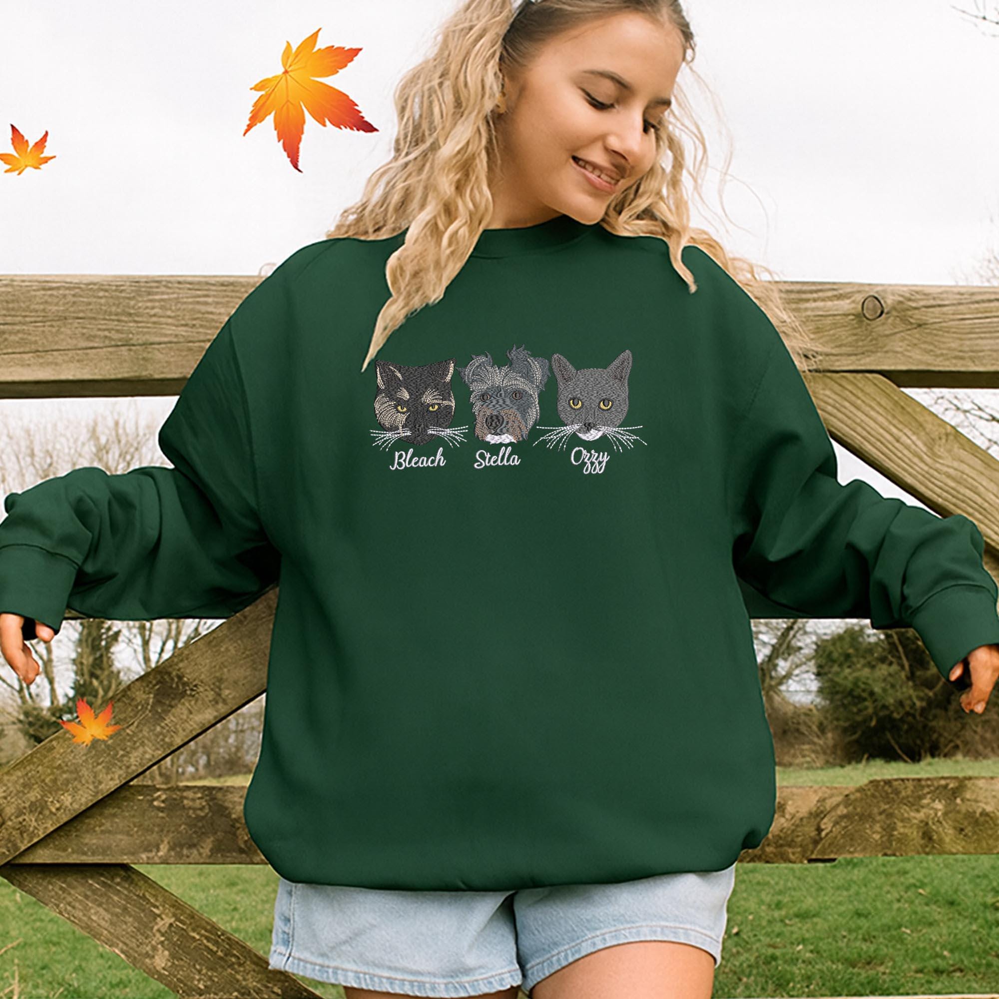 Custom Embroidered Pet Sweatshirt – Personalized Pet Face Sweatshirt from Your Photo, Gift for Dog Lovers