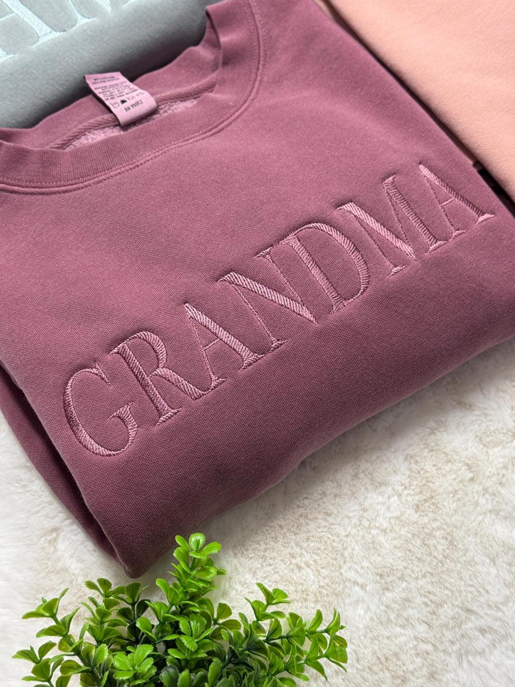 Grandma Embroidered Sweatshirt, Cozy Crewneck Sweater, Gift for Grandma, Minimal Stitch Letter Pullover, Family Gift Idea