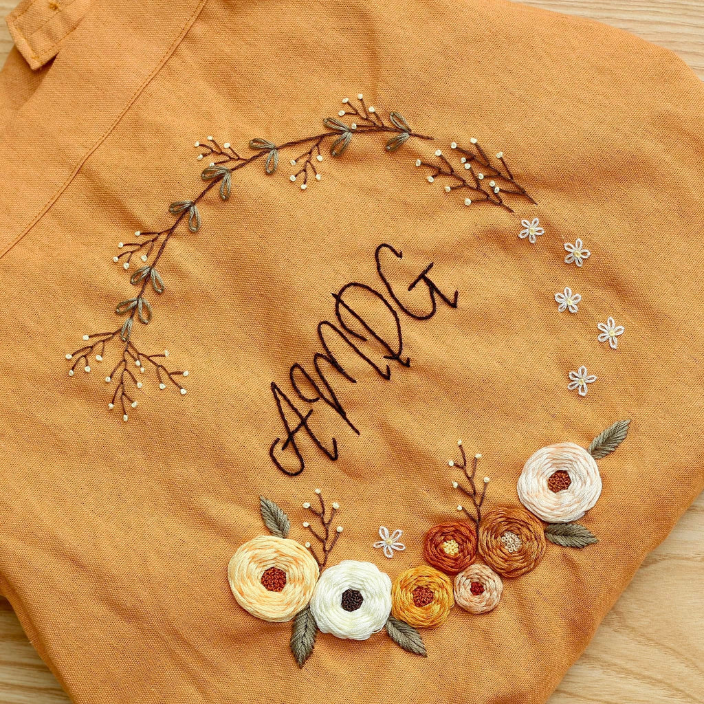 Personalized Flowers Hand Embroidered Apron, Handmade Floral Apron, Embroidered Apron, Linen Apron, Gardening Apron, Kitchen Apron, Mom Gift EMAP08