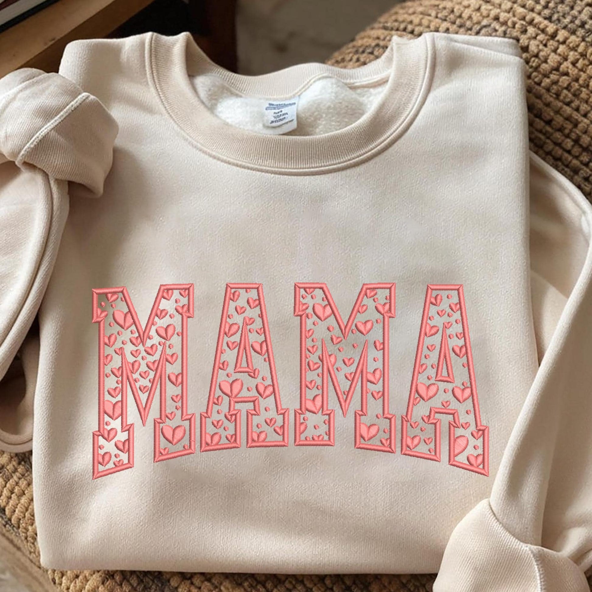 MAMA Heart Letter Embroidered Sweatshirt, Mom Valentine Sweatshirt, Cozy Valentine’s Day Gift for Mom