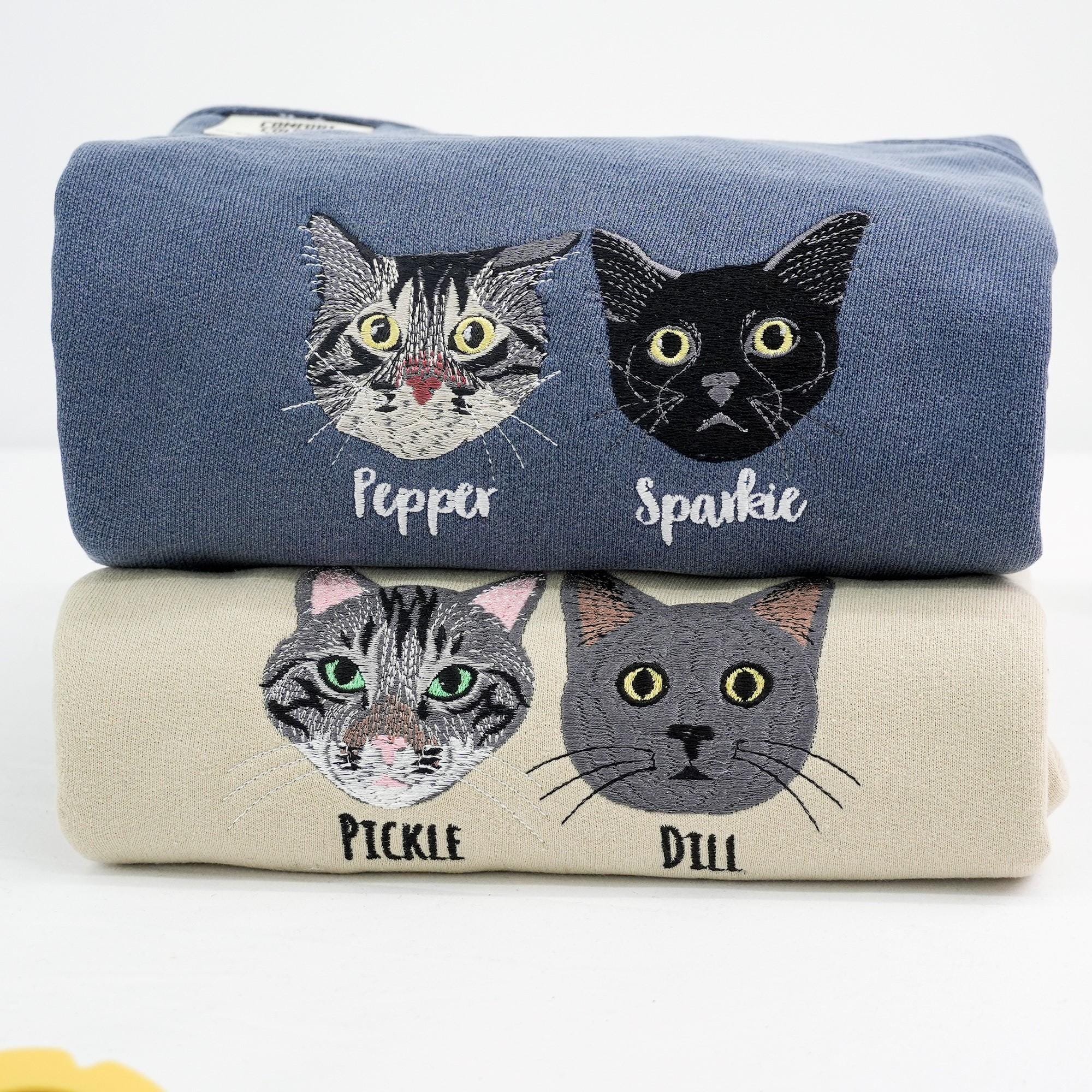 Embroidered Cat Mom Sweatshirt for Women – Custom Pet Portrait Crewneck from Photo, Personalized Cat Lover Gift, Birthday Present for Mom