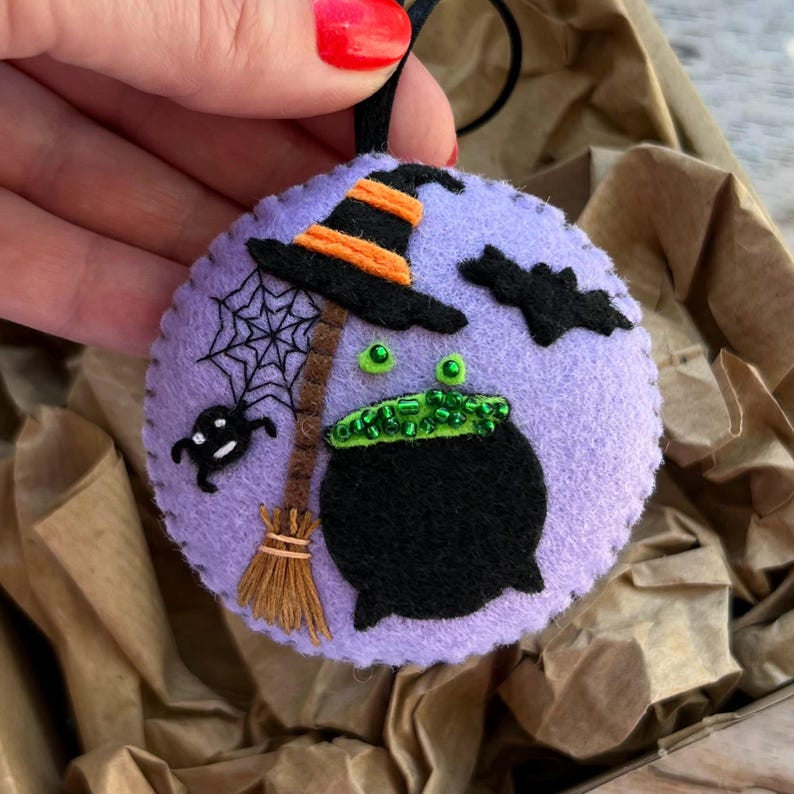 Halloween Witch Cauldron Felt Ornament, Custom Embroidery Halloween Ornament, Cute Ghost Pumpkin Cat Ornament, Hanging Decoration, Spooky Halloween Gift HFOR05