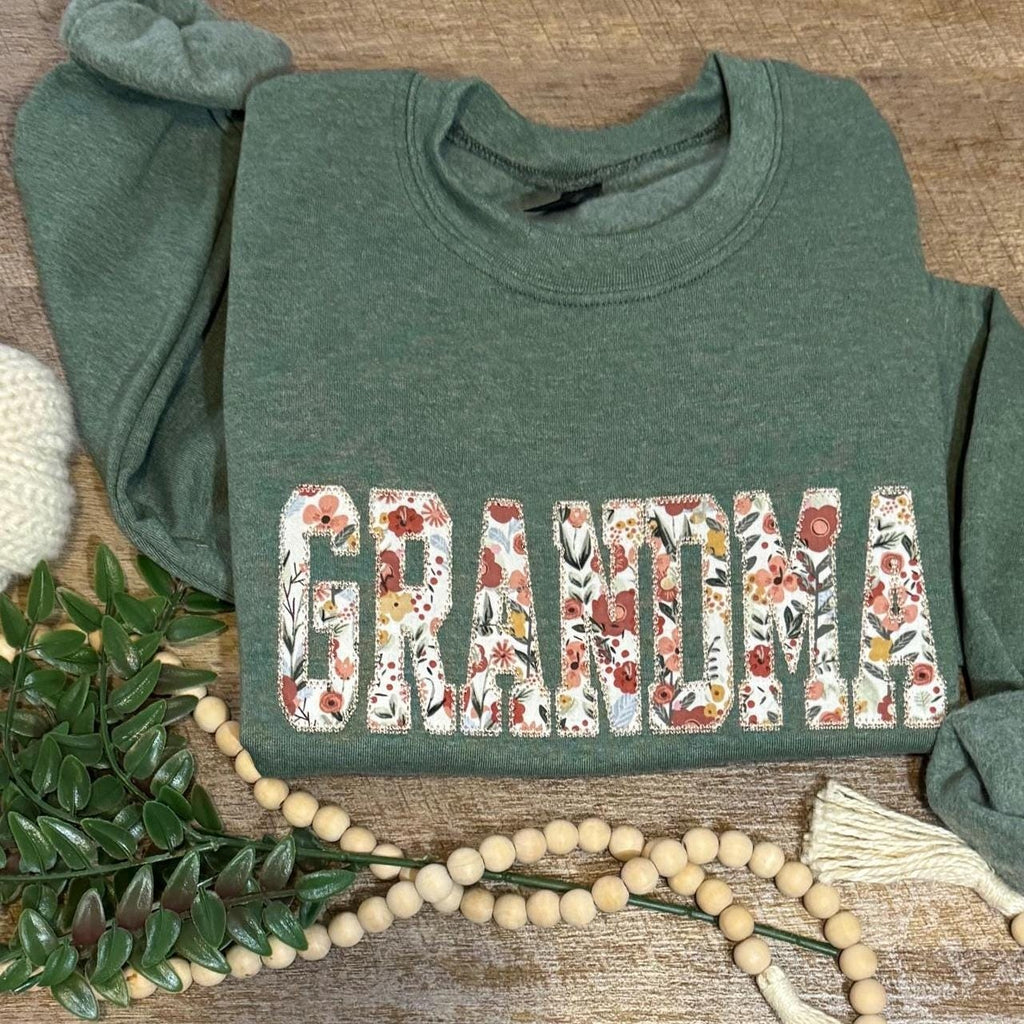 Grandma Sweatshirt, Embroidered Grandma Sweatshirt, Personalized Gift, Floral Appliqué Sweatshirt, Mother's Day Gift, Birthday Gift for Mom