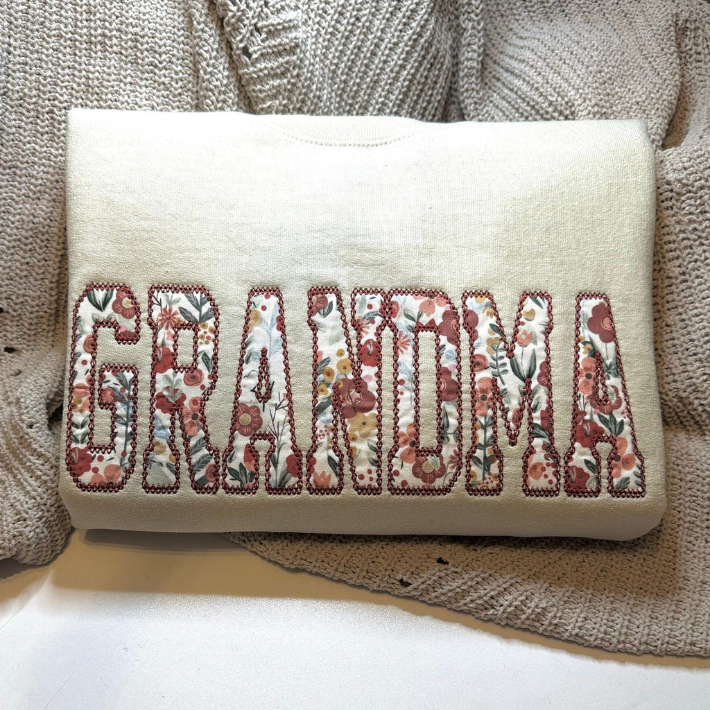 Grandma Sweatshirt, Embroidered Grandma Sweatshirt, Personalized Gift, Floral Appliqué Sweatshirt, Mother's Day Gift, Birthday Gift for Mom