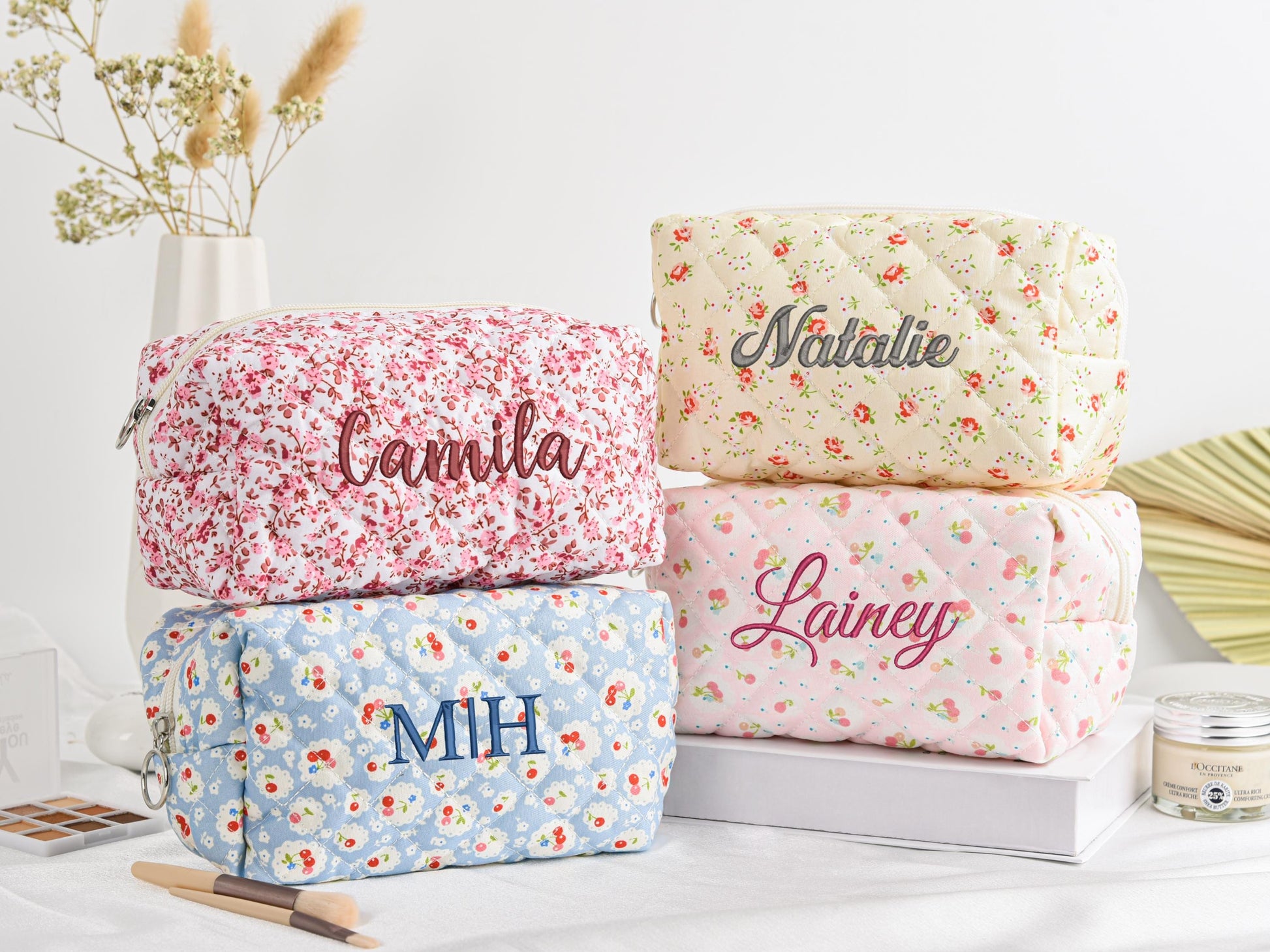 Personalized Floral Embroidered Makeup Bag, Large Capacity Cosmetic Bag, Bridesmaid & Mother’s Day Gift