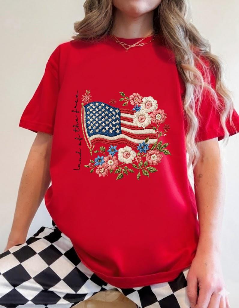 American Flag Floral Embroidered Sweatshirt – Love of the Land Patriotic Independence Day Crewneck