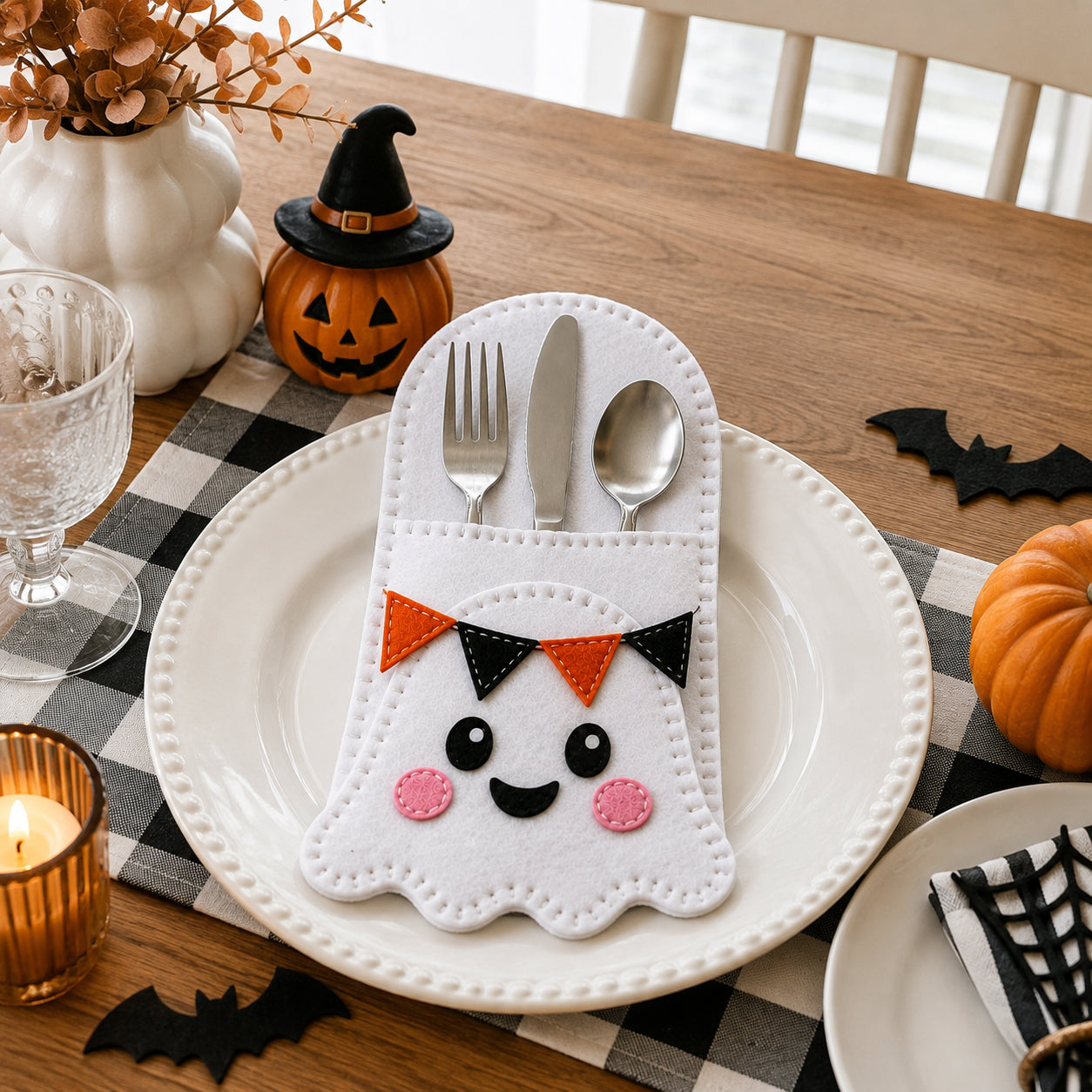 Halloween Boo Felt Cutlery Holder, Handmade Halloween Silverware Holder, Halloween Table Decor, Cutlery Pocket, Holiday Dining Decor FELTCH06