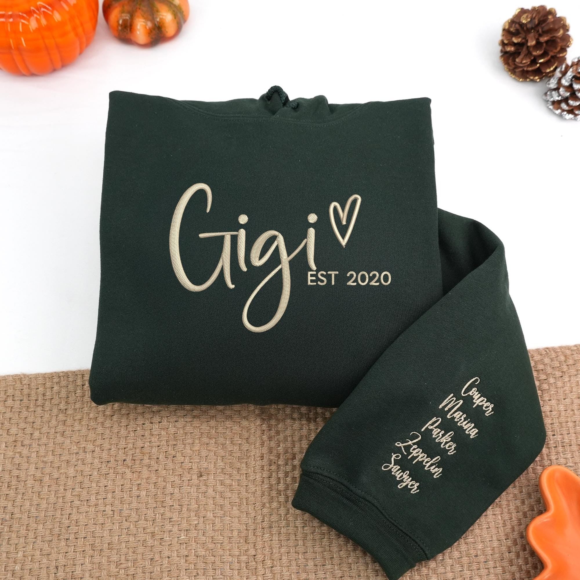 Embroidered Custom Gigi Sweatshirt, Personalized Grandma Sweatshirt, Womens Clothing, Grandparents Gift