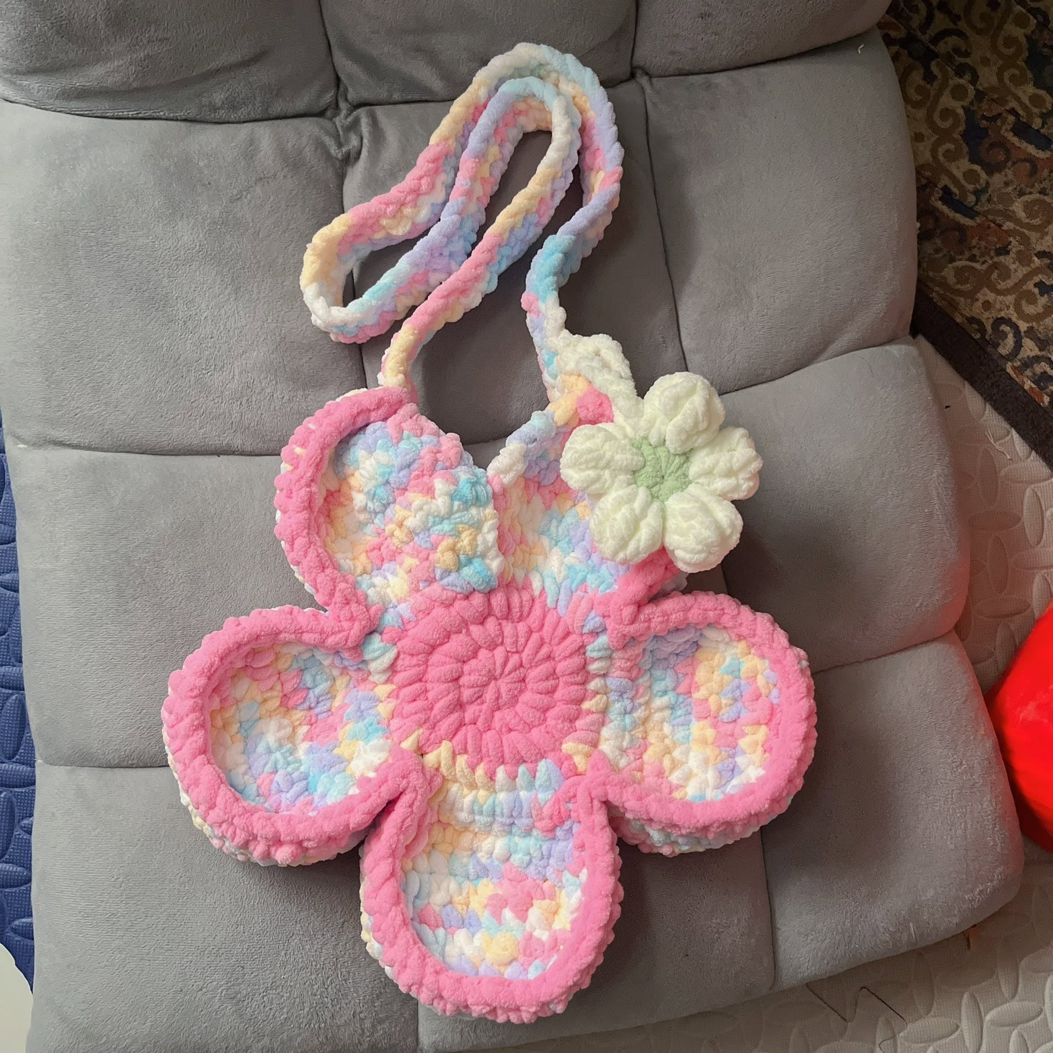 Crochet Flower Bag, Handmade Pastel Daisy Crossbody Purse, Cute Pink Floral Shoulder Bag, Coquette Crochet Bag Gift for Her Crochet02