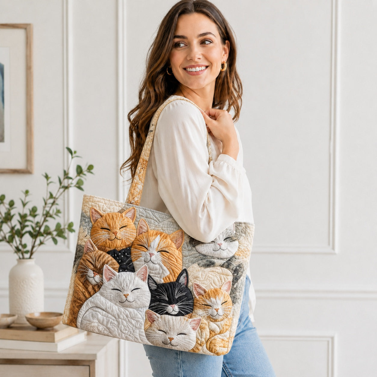 Cat Pattern Quilted Tote Bag, Cat Shoulder Bag, Pet Pattern Art Tote, Fabric Tote Bag, Gift Bag QTOTE35