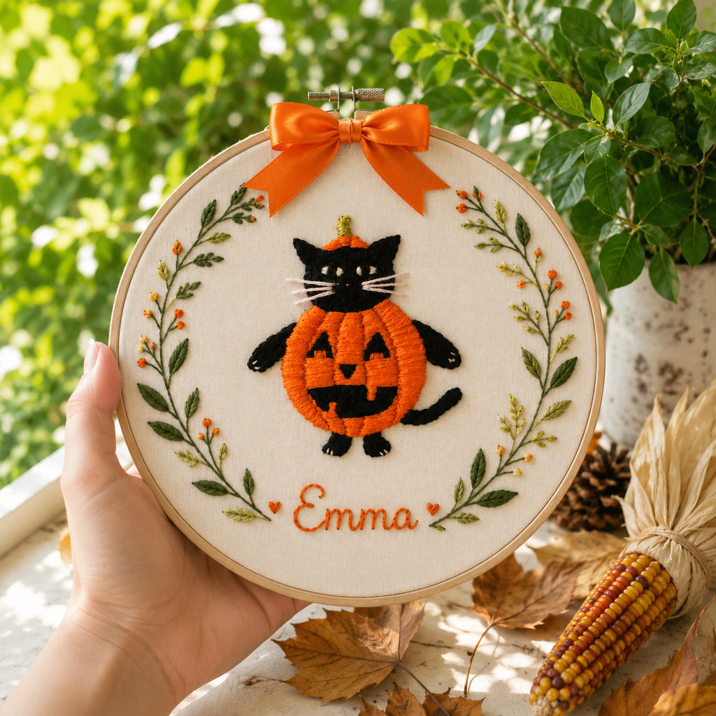 Halloween Pumpkin Black cat Hand-Embroidery Hoop, Custom Fall Decor, Handmade Black Cat Wall Art, Halloween Embroidered Gift HOOP08