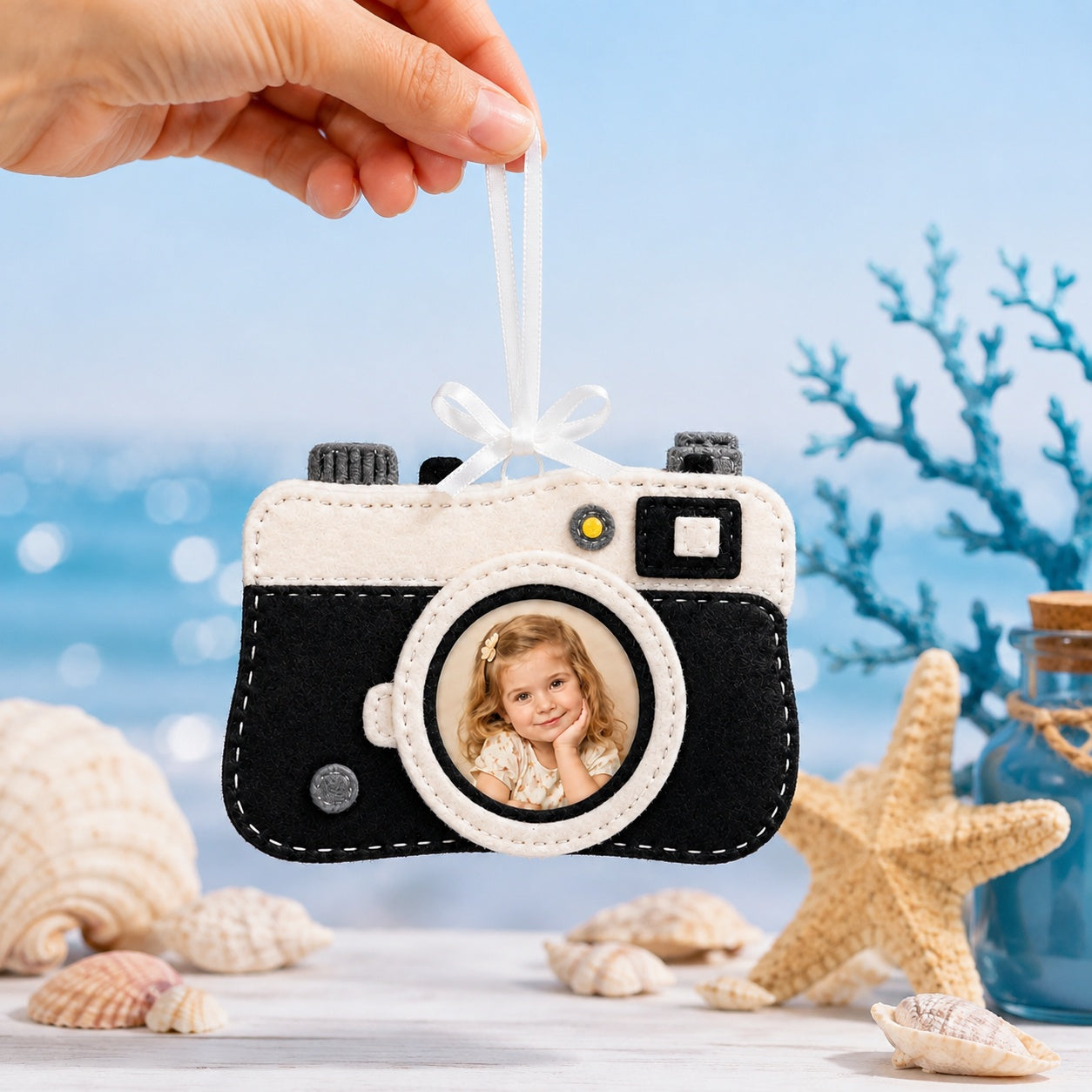 Custom Photo Camera Felt Ornament, Personalized Handmade Christmas Tree Decoration, Family Photo Keepsake, Memory Gift Ornament NHFOR08