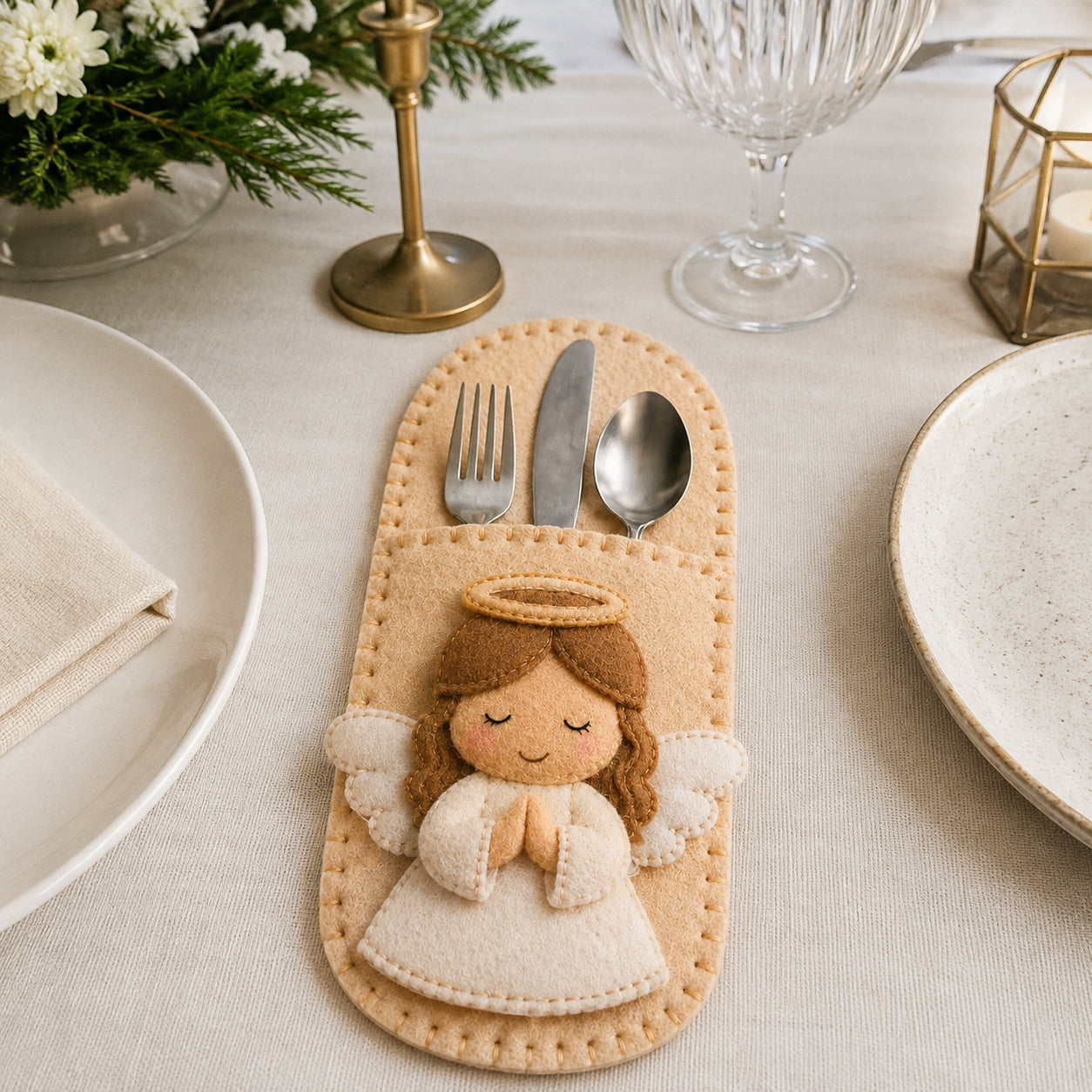 Praying Angel Felt Silverware Holder, Christmas Cutlery Pocket, Religious Holiday Table Decor, Christian Place Setting FELTCH08