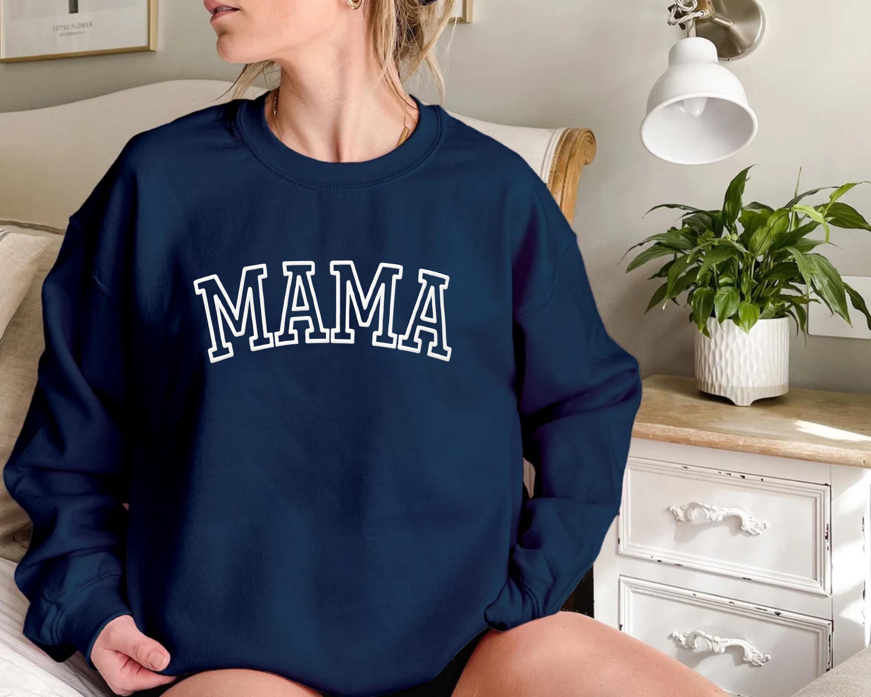 Personalized Mama Sweatshirt with Kid Names on Sleeve, Mothers Day Gift, Birthday Gift for Mom, New Mom Gift, Minimalist Cool Mom Sweater