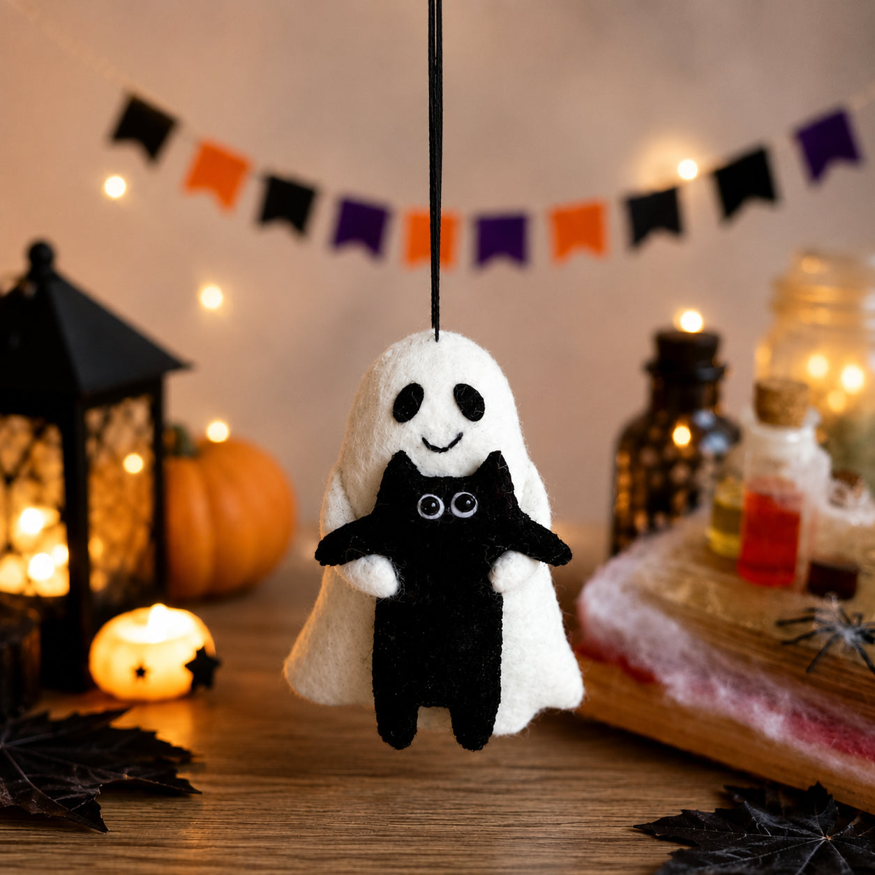Cute Ghost Holding Black Cat Felt Ornament, Handmade Ghost Ornament, Hanging Decor, Halloween Gift for Home Decoration HFOR10