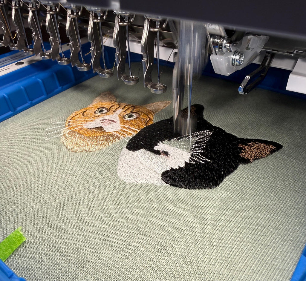 Custom Pet Embroidered Sweatshirt, Personalized Dog and Cat Portrait Hoodie, Unique Pet Face and Name Gift, Custom Embroidery for Pet Lovers
