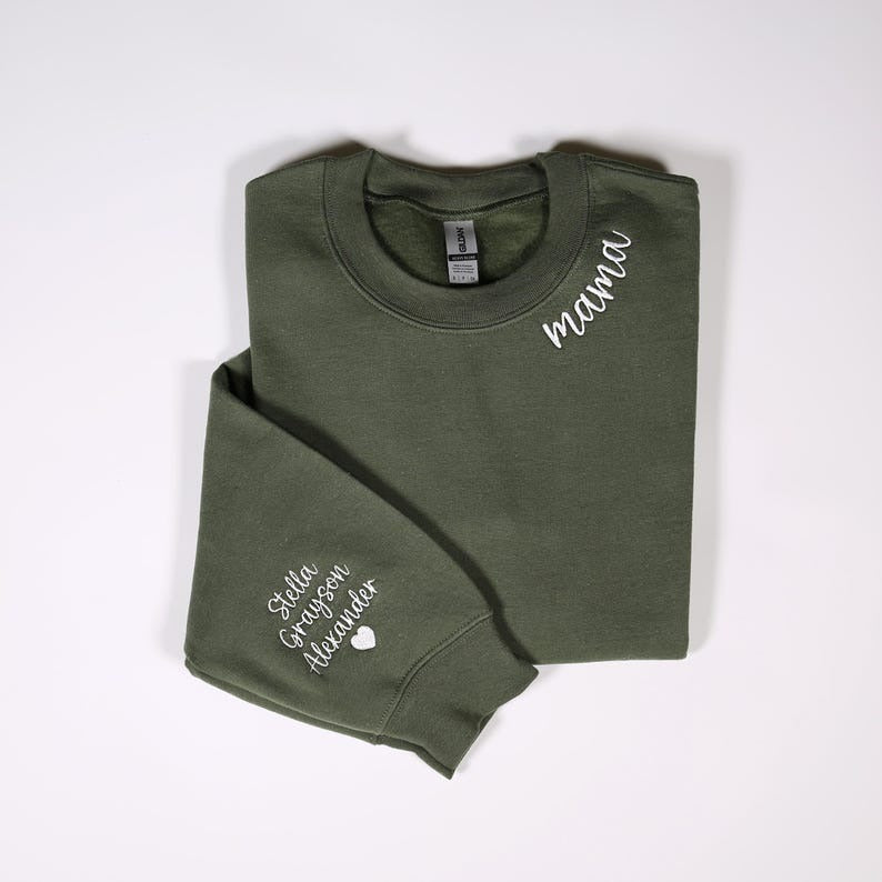 Mama Embroidered Sweatshirt, Custom Mama Shirt With Kids Names, Heart On Sleeve, Pregnancy Reveal Hoodie Gift For New Mom, Mother's Day Gift