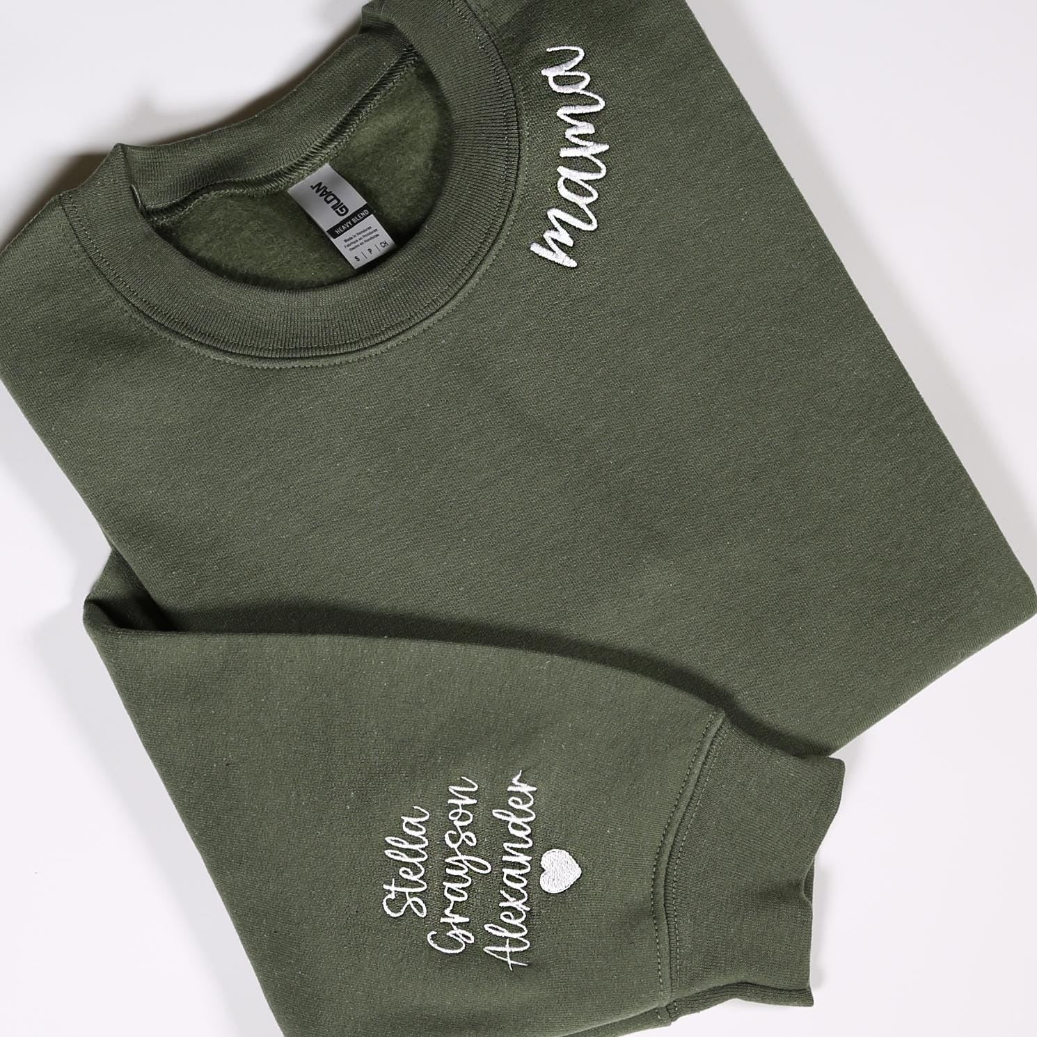 Mama Embroidered Sweatshirt, Custom Mama Shirt With Kids Names, Heart On Sleeve, Pregnancy Reveal Hoodie Gift For New Mom, Mother's Day Gift